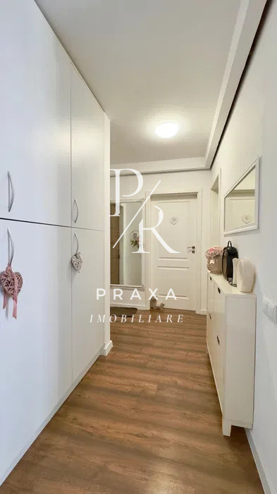 Apartament 2 camere, 54mp+balcon ,boxa+parcare , zona Poligon Floresti!