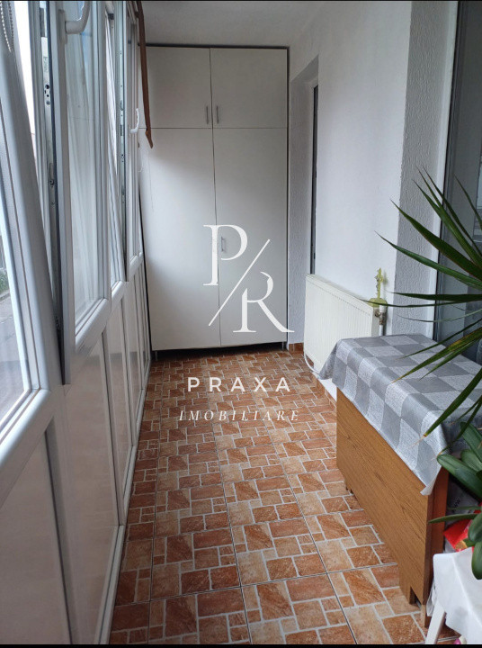 Apartament 2 camere decomandate,50mp+balcoane, mobilat+parcar ,Eroilor Floresti!