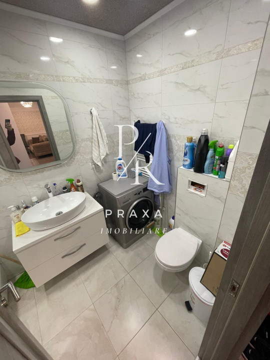 Apartament modern de vanzare, 3 camere si garaj subteran zona Terra!