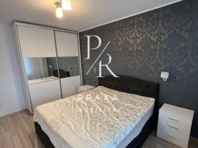 Apartament de vanzare, 3 camere, 65 mp utli, LIFT, zona VIVO!!