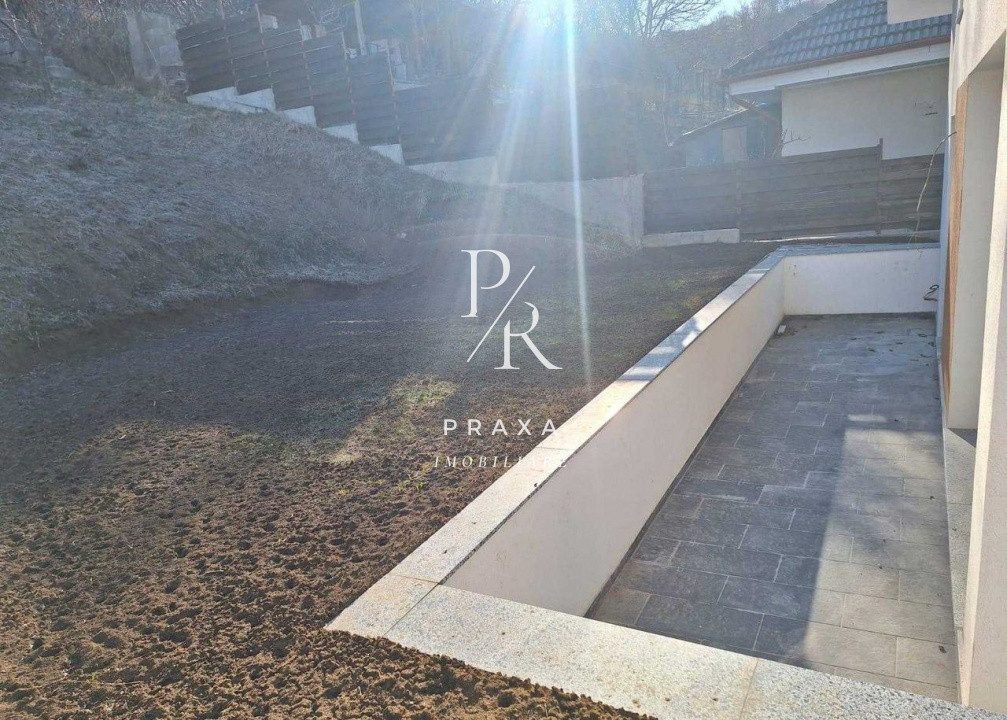 OPORTUNITATE! Casă individuală de vânzare 152mp utili, teren 655mp, zona Tăuți!!