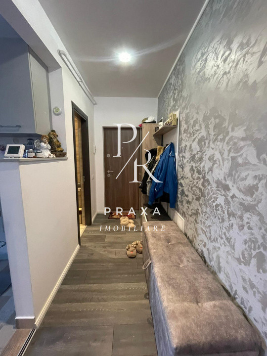 Apartament de inchiriat 3 camere, 2 bai si bucatarie decomandata!