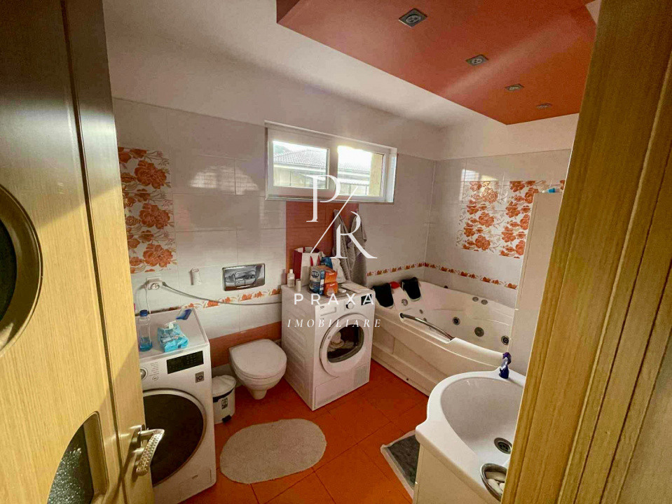 Duplex de vanzare 4 camere zona Terra!