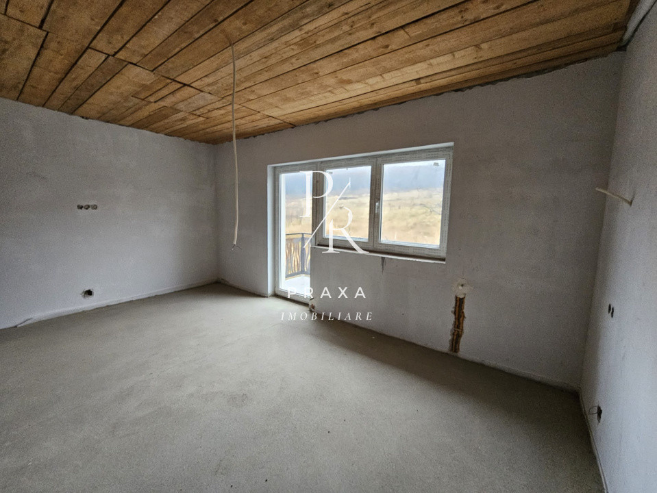 Casa tip duplex, teren 380 mp, Gilau!