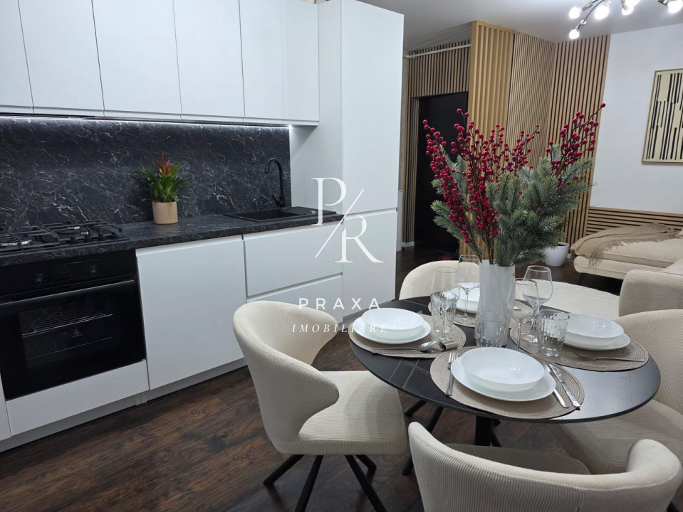 Apartament Lux de vanzare, 3 camere si parcare!