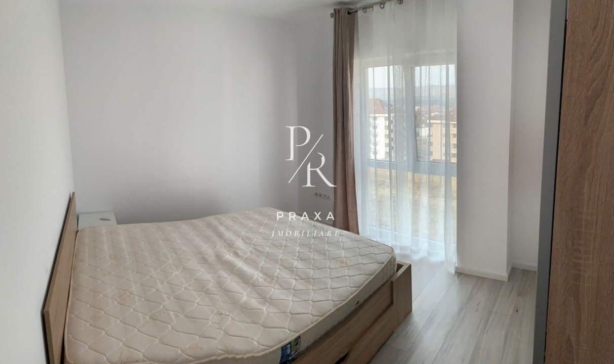 Apartament cu PANORAMA, 2 camere, balcon, parcare, mobilat, zona str. Teilor!