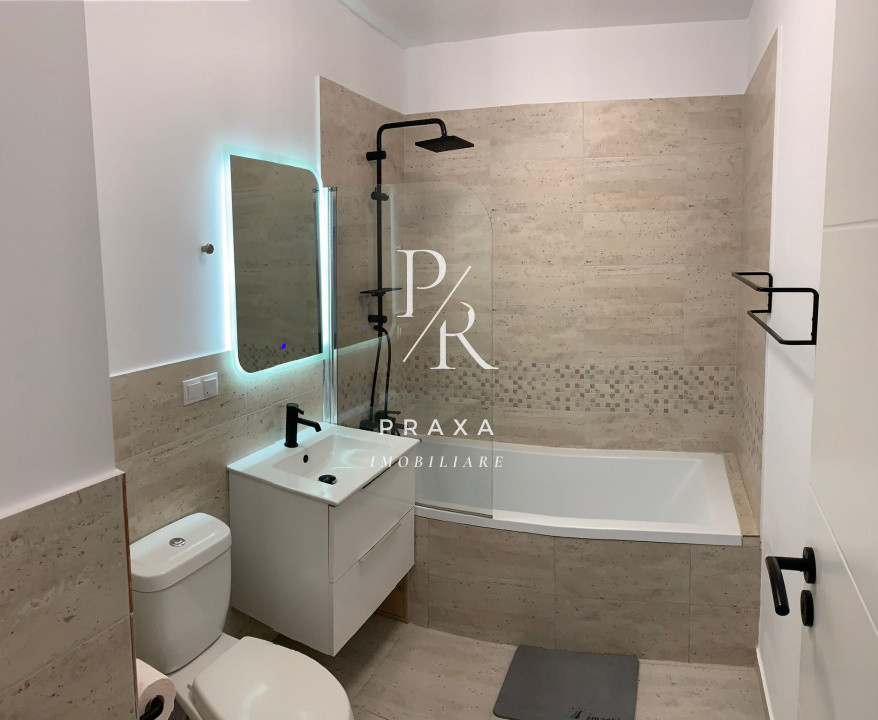 Apartament cu PANORAMA, 2 camere, balcon, parcare, mobilat, zona str. Teilor!