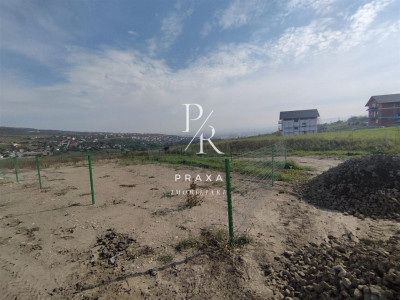 Teren intravilan zona Auchan-Iris!