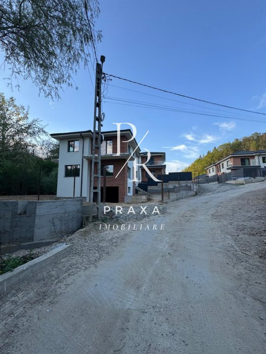 Casa individuala, D+P+E, teren de 450 mp! Zona Tautiului!