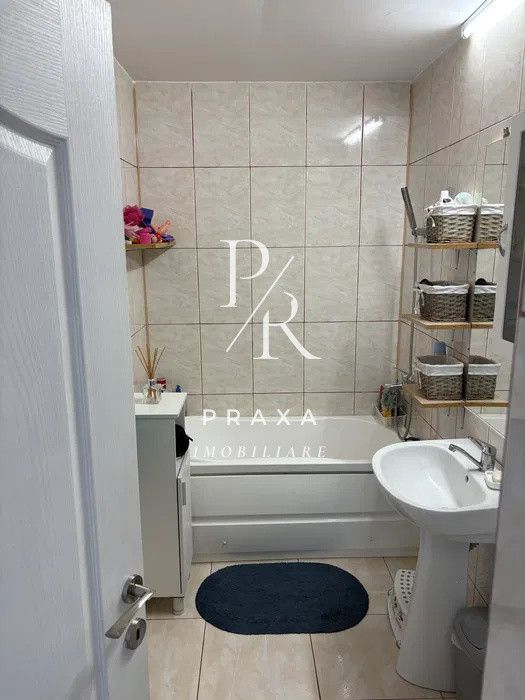 Apartament 2 camere decomandat, 44 mp utili, mobilat, zona Florilor