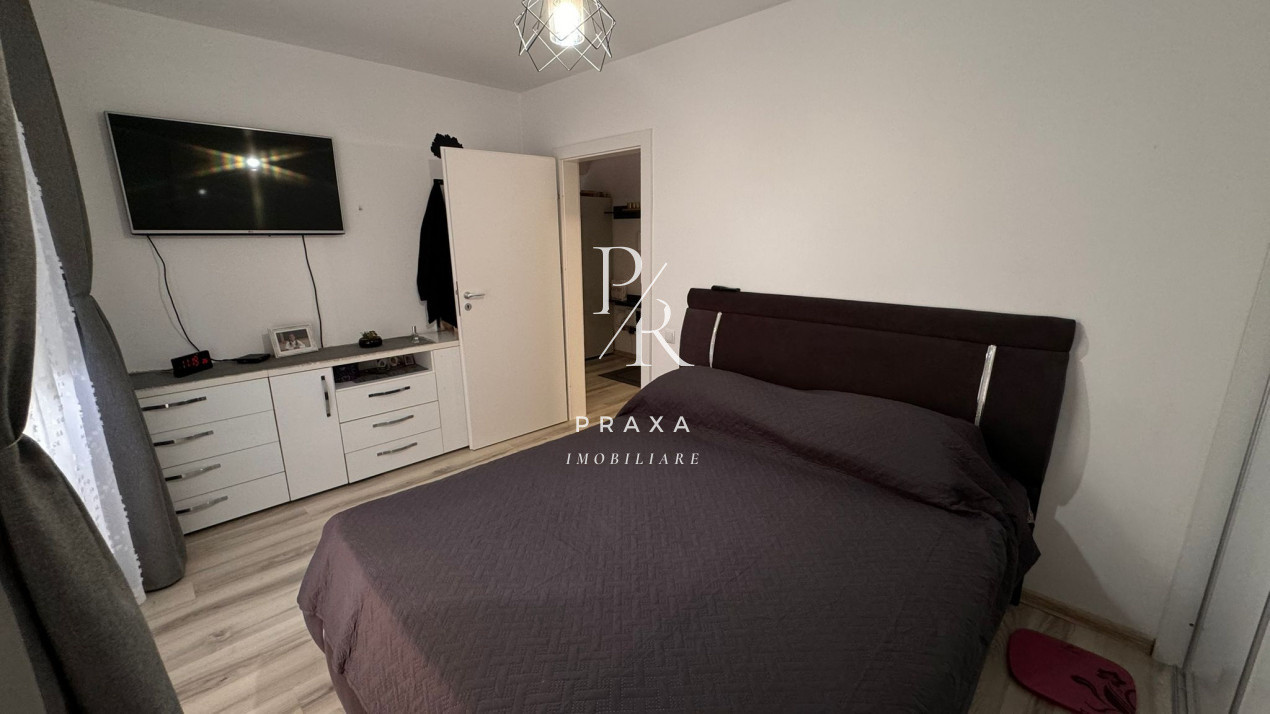 Apartament 3 camere, 54 mp, MODERN, parcare, zona Cetatii!