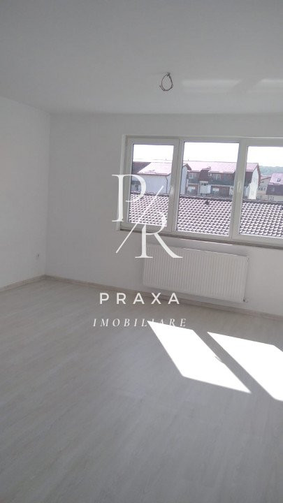 Apartament 3 camere 72 mp, etaj 2,finisat, balcon, parcare, zona Eroilor